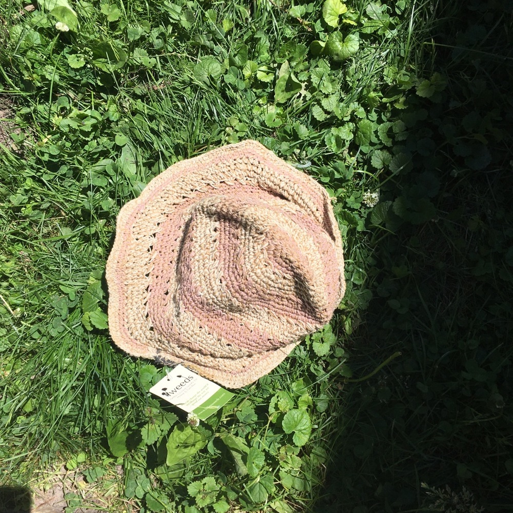 NWT cute gardening hat